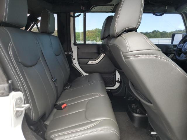1C4BJWEG1GL172562 - 2016 JEEP WRANGLER U SAHARA WHITE photo 10