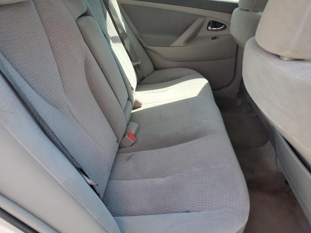 4T1BF3EK3BU161355 - 2011 TOYOTA CAMRY BASE 银色 照片 10