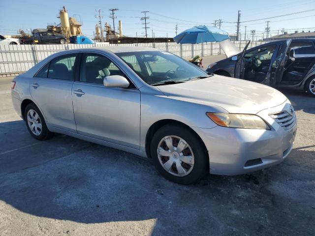 4T4BE46K58R019367 - 2008 TOYOTA CAMRY CE 银色 照片 4