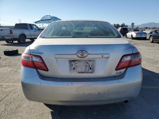 4T4BE46K58R019367 - 2008 TOYOTA CAMRY CE 银色 照片 6