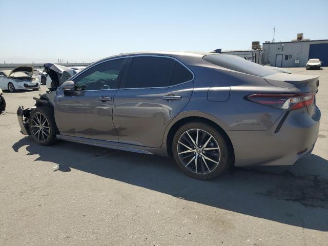 4T1G11AK8RU907792 - 2024 TOYOTA CAMRY SE NIGHT SHADE GRAY photo 2