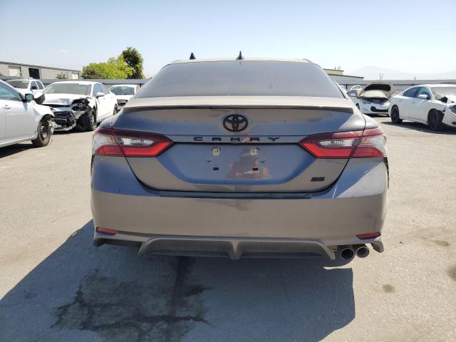 4T1G11AK8RU907792 - 2024 TOYOTA CAMRY SE NIGHT SHADE GRAY photo 6