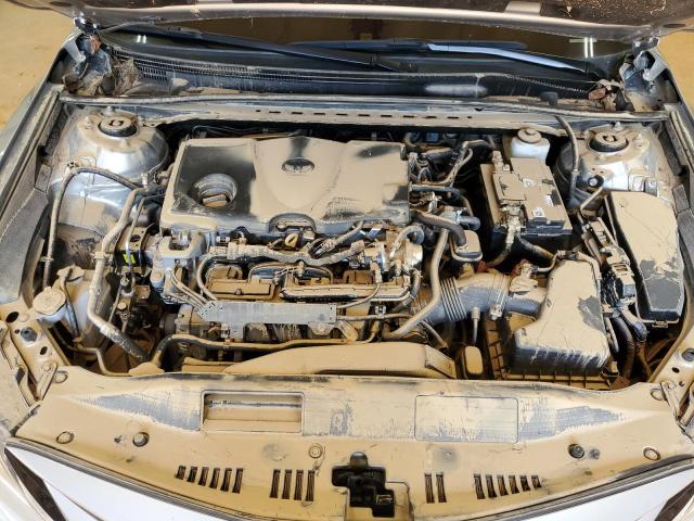 4T1C11AK3RU861786 - 2024 TOYOTA CAMRY LE 银色 照片 11