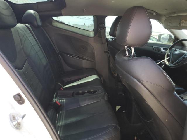 KMHTC6AE9DU108290 - 2013 HYUNDAI VELOSTER TURBO WHITE photo 10