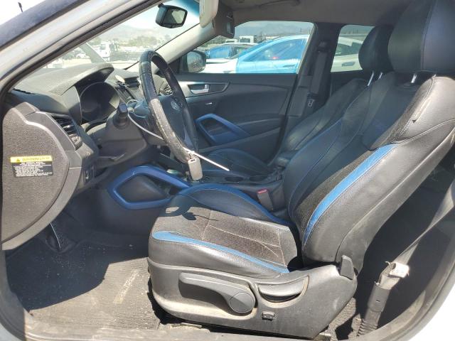 KMHTC6AE9DU108290 - 2013 HYUNDAI VELOSTER TURBO WHITE photo 7