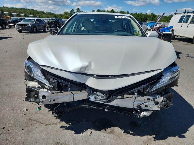 4T1F31AK5RU067718 - 2024 TOYOTA CAMRY XLE WHITE photo 5
