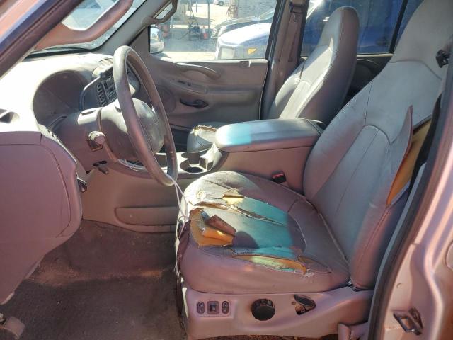 1FMRU1568YLB45064 - 2000 FORD EXPEDITION XLT SILVER photo 7