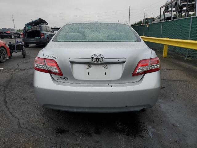 4T1BF3EK6BU752926 - 2011 TOYOTA CAMRY BASE Күміс фото 6