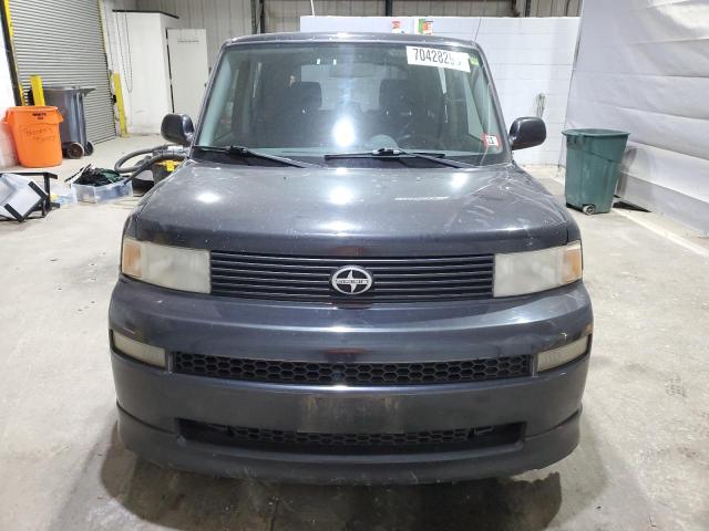 JTLKT324X54020469 - 2005 TOYOTA SCION XB BLACK photo 5