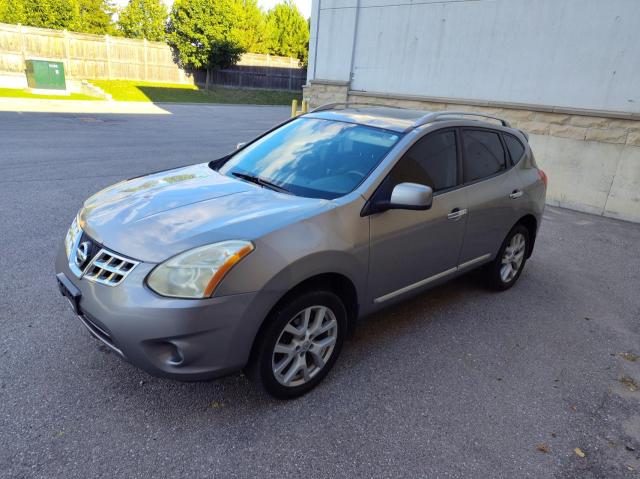 JN8AS5MV2DW113358 - 2013 NISSAN ROGUE S GRAY photo 2