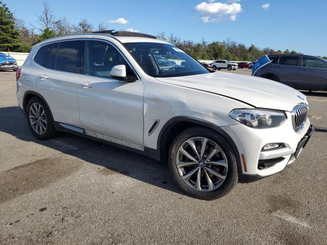 5UXTR9C59KLE17280 - 2019 BMW X3 XDRIVE30I WHITE photo 4