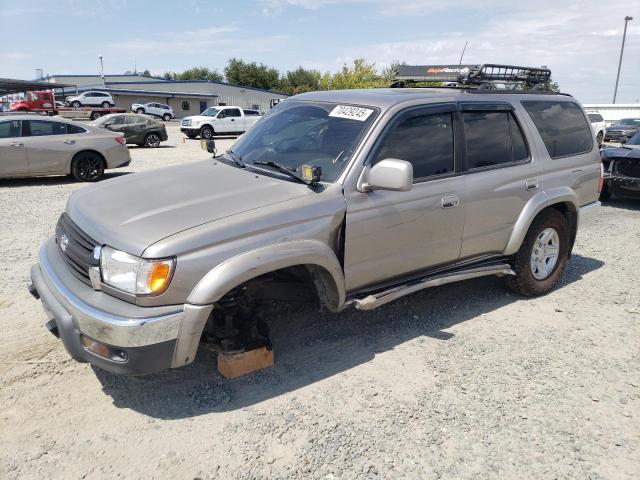 2002 TOYOTA 4RUNNER SR5, 