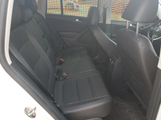 WVGAV7AX8HK031860 - 2017 VOLKSWAGEN TIGUAN S 白色 照片 11