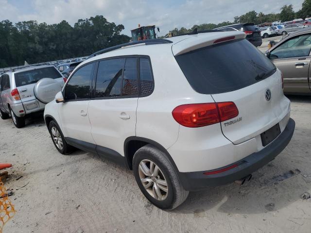 WVGAV7AX8HK031860 - 2017 VOLKSWAGEN TIGUAN S 白色 照片 2