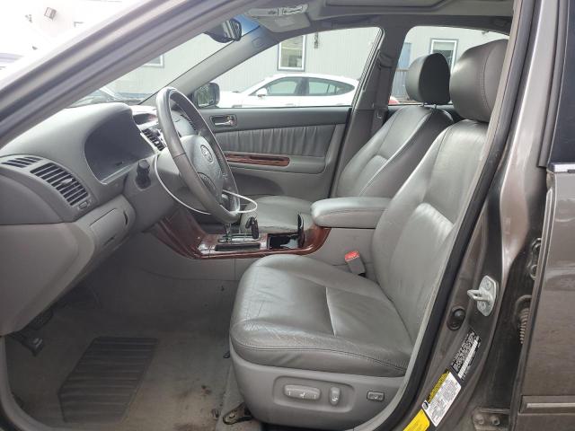 4T1BE30K05U539260 - 2005 TOYOTA CAMRY LE GRAY photo 7