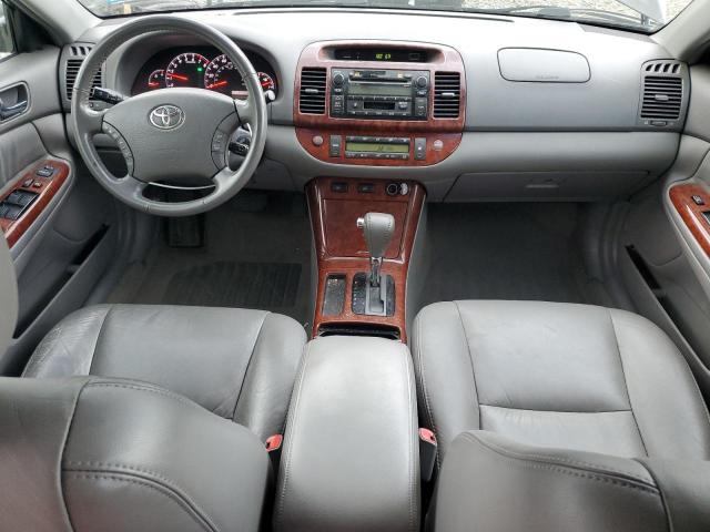 4T1BE30K05U539260 - 2005 TOYOTA CAMRY LE GRAY photo 8