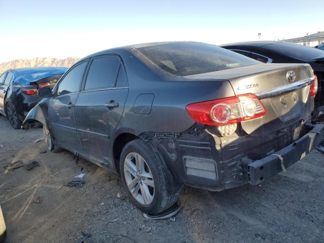 5YFBU4EE2DP151653 - 2013 TOYOTA COROLLA BASE رمادي صورة 2