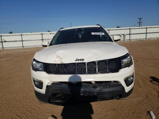3C4NJDAB9KT723880 - 2019 JEEP COMPASS SPORT Weiß Foto 5