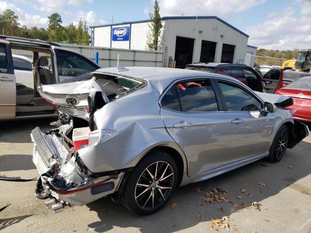 4T1G11AK6PU103083 - 2023 TOYOTA CAMRY SE NIGHT SHADE SILVER photo 3
