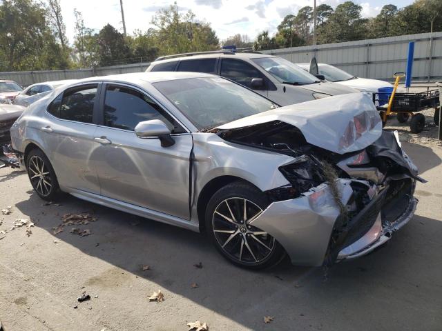 4T1G11AK6PU103083 - 2023 TOYOTA CAMRY SE NIGHT SHADE SILVER photo 4