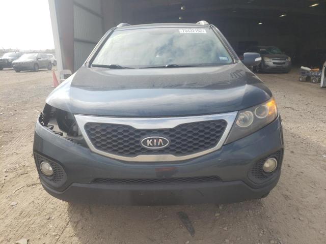 5XYKT4A64CG188532 - 2012 KIA SORENTO BASE BLACK photo 5