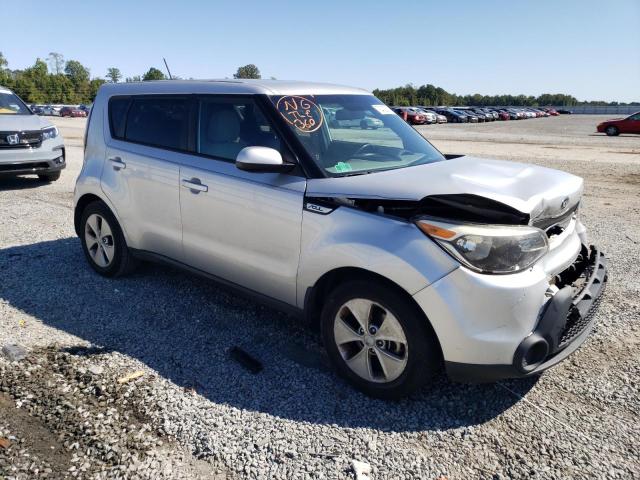 KNDJN2A28F7809098 - 2015 KIA SOUL SILVER photo 4