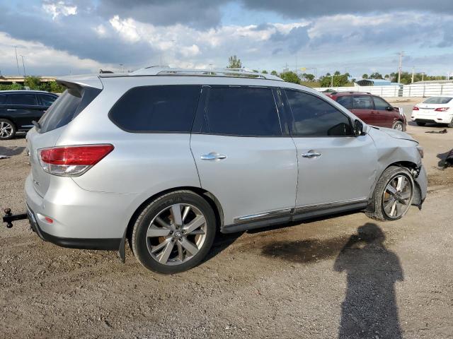 5N1AR2MN9EC700564 - 2014 NISSAN PATHFINDER S SILVER photo 3