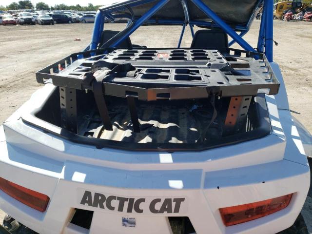 4UF1R4LG2NT300387 - 2022 ARCT WILDCAT WHITE photo 6