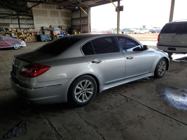 KMHGC4DD5CU174598 - 2012 HYUNDAI GENESIS 3.8L SILVER photo 3