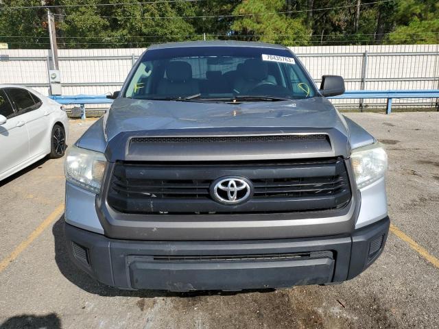 5TFRU5F16EX032409 - 2014 TOYOTA TUNDRA DOUBLE CAB SR/SR5 SILVER photo 5