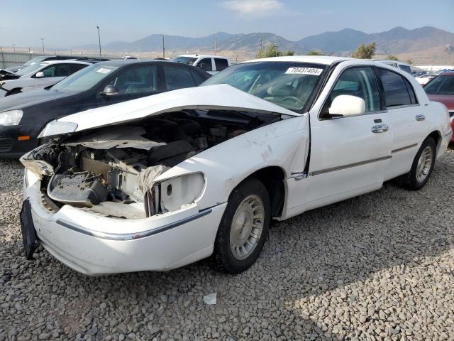 1LNHM81W4XY717680 - 1999 LINCOLN TOWN CAR EXECUTIVE WHITE photo 1