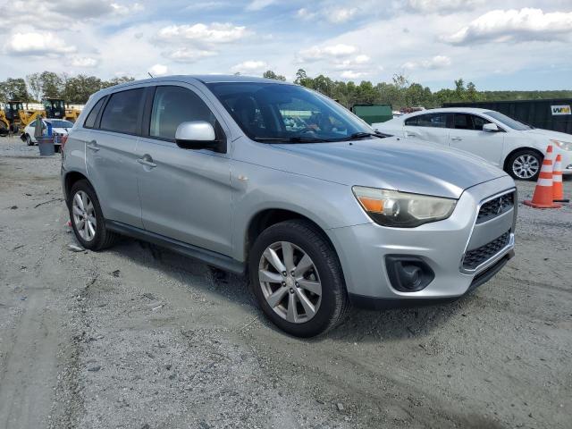 4A4AP3AU5EE004583 - 2014 MITSUBISHI OUTLANDER ES 银色 照片 4