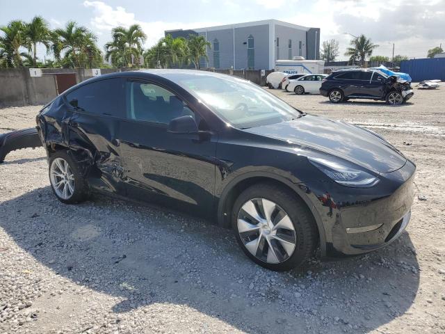 7SAYGDEE5NF354599 - 2022 TESLA MODEL Y BLACK photo 4