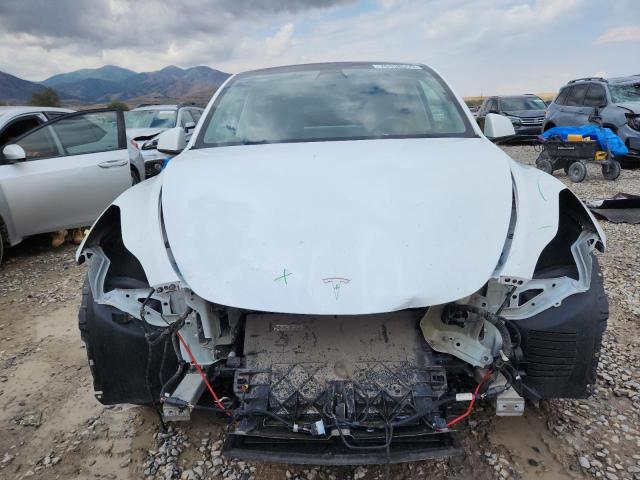 7SAYGDEE7NF435698 - 2022 TESLA MODEL Y თეთრი ფოტო 5