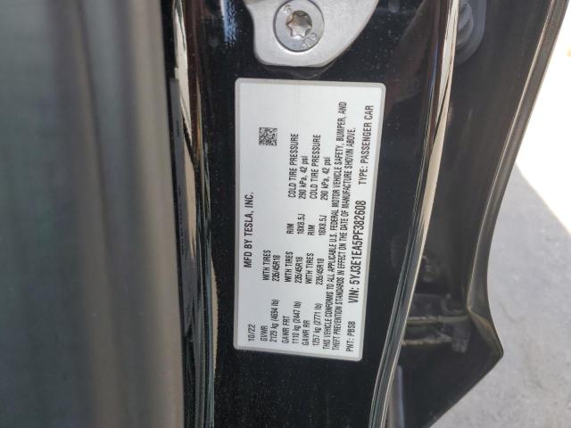 5YJ3E1EA5PF382608 - 2023 TESLA MODEL 3 Siyah fotoğraf 13