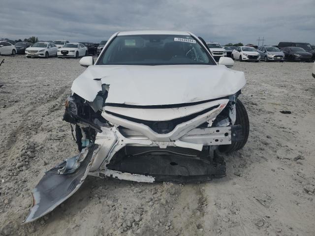 4T1G11AK1PU831927 - 2023 TOYOTA CAMRY SE NIGHT SHADE WHITE photo 5