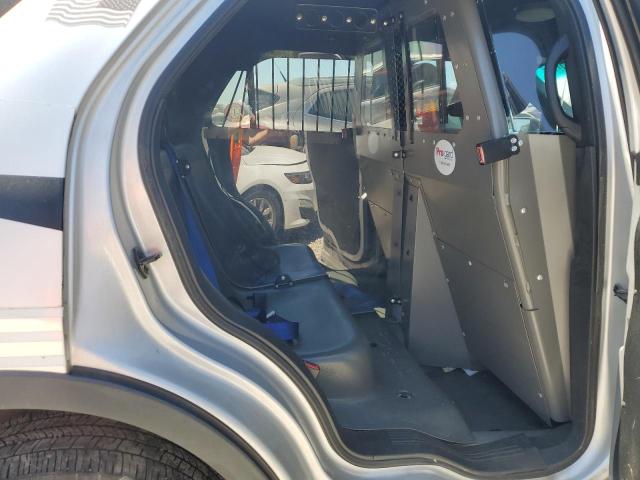 1FM5K8ATXHGB71649 - 2017 FORD EXPLORER POLICE INTERCEPTOR Сріблястий фото 11