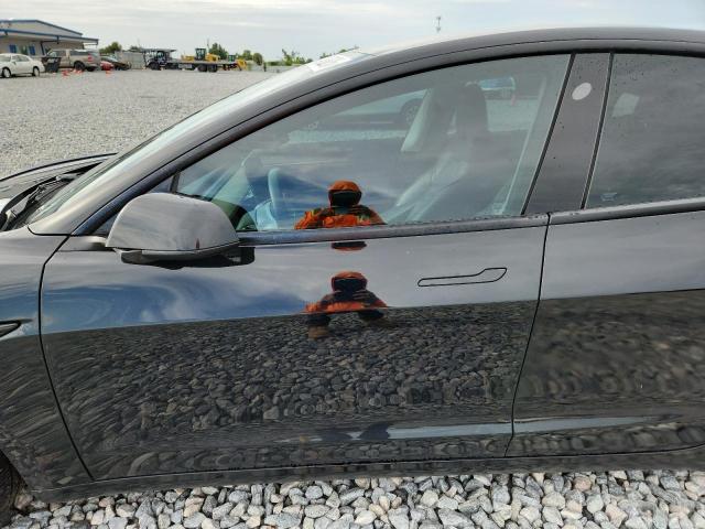 5YJ3E1EC4PF576385 - 2023 TESLA MODEL 3 Siyah fotoğraf 7