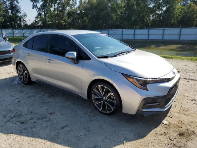 5YFS4RCE9LP032268 - 2020 TOYOTA COROLLA SE SILVER photo 4