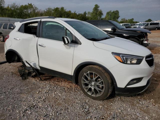 KL4CJ1SB2KB727110 - 2019 BUICK ENCORE SPORT TOURING WHITE photo 4