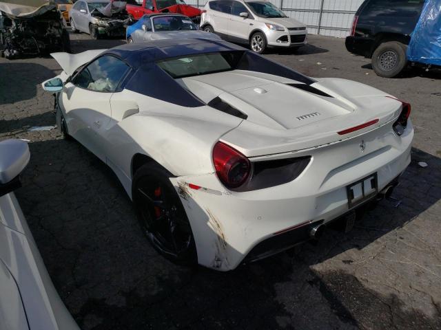 ZFF80AMA6J0232651 - 2018 FERRARI 488 SPIDER WHITE photo 2