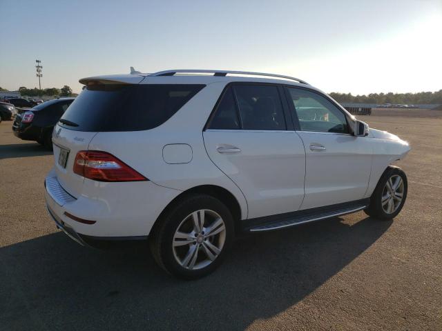 4JGDA5HB9FA444137 - 2015 MERCEDES-BENZ ML 350 4MATIC WHITE photo 3