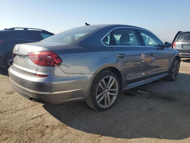 1VWDT7A32HC076188 - 2017 VOLKSWAGEN PASSAT R-LINE GRAY photo 3