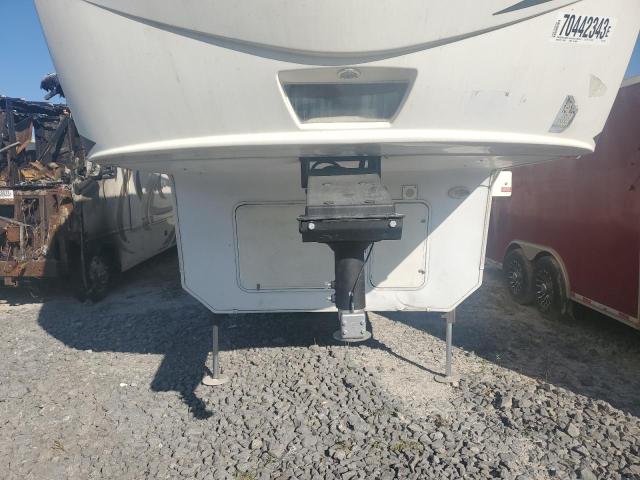 4YDF37522D4701283 - 2013 KEYSTONE MONTANA WHITE photo 7