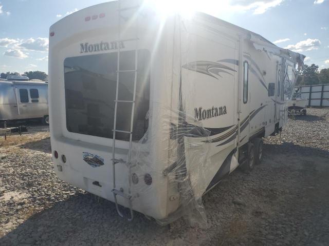 4YDF37522D4701283 - 2013 KEYSTONE MONTANA WHITE photo 9