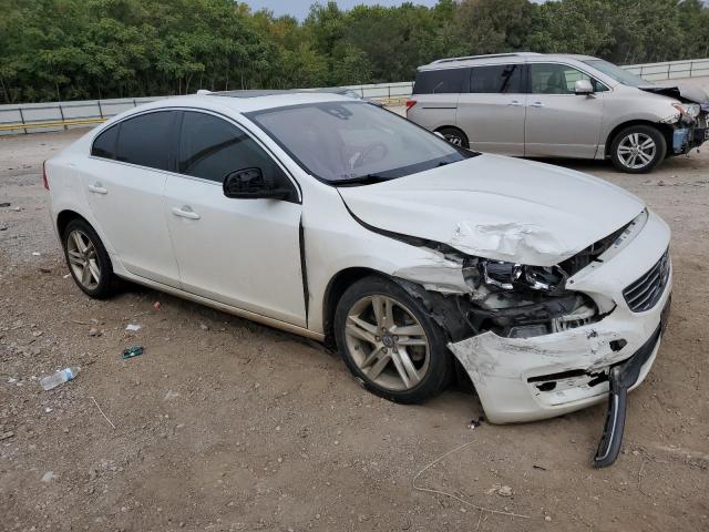 YV140MFB7F1317336 - 2015 VOLVO S60 PREMIER WHITE photo 4