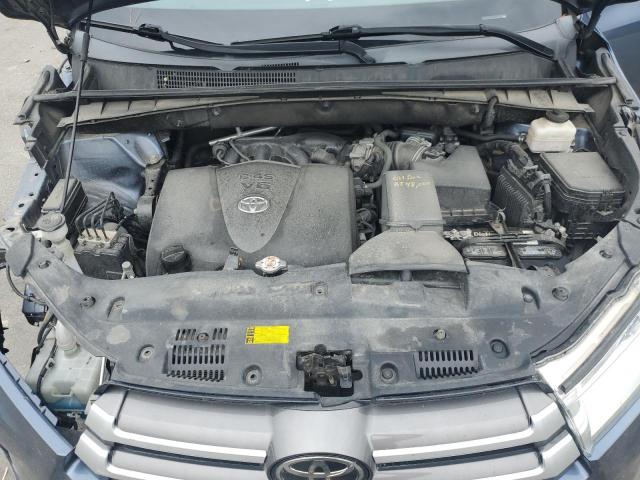 5TDJZRFH4KS988721 - 2019 TOYOTA HIGHLANDER SE BLUE photo 12