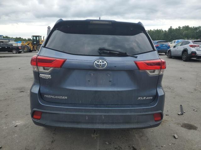 5TDJZRFH4KS988721 - 2019 TOYOTA HIGHLANDER SE BLUE photo 6