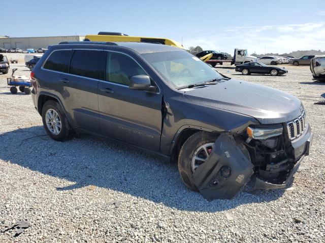 1C4RJFAG4JC405300 - 2018 JEEP GRAND CHEROKEE LAREDO ნაცრისფერი ფოტო 4