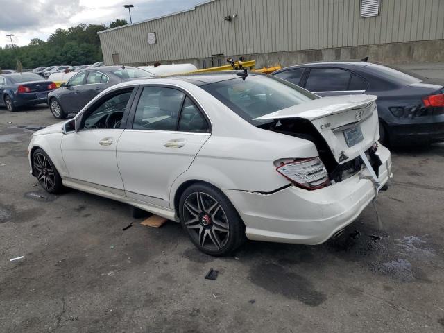 WDDGF8AB4DR278726 - 2013 MERCEDES-BENZ C 300 4MATIC WHITE photo 2